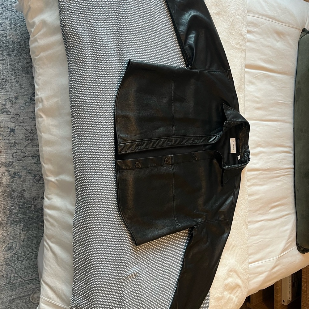 Aritzia Babaton Pelli Hip Shirt Jacket - Picture 2 of 6